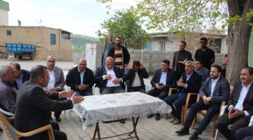 AK Parti Kilis Milletvekili adayları köyleri gezdi.
